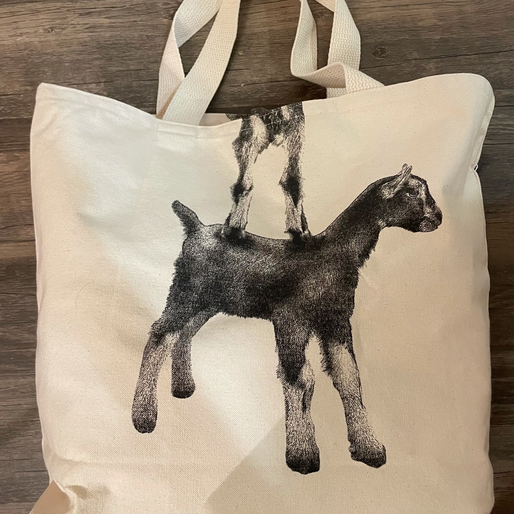 NIB Aveda & Beekman beauty supplies in large tote